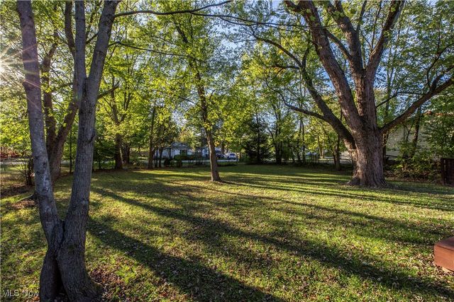 4078 Pardee Road, Stow, OH 44224