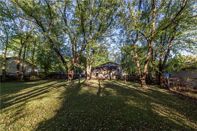 4078 Pardee Road, Stow, OH 44224