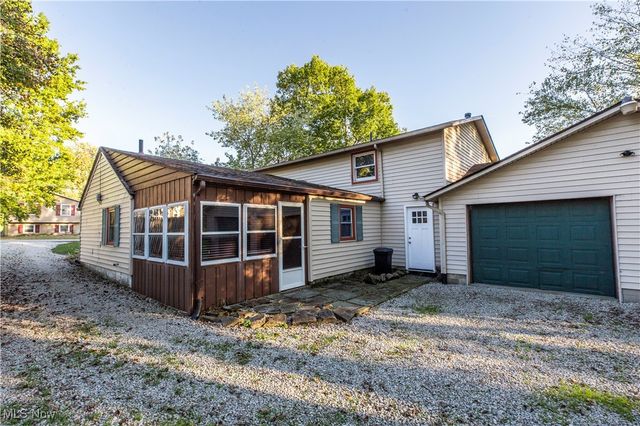 4078 Pardee Road, Stow, OH 44224