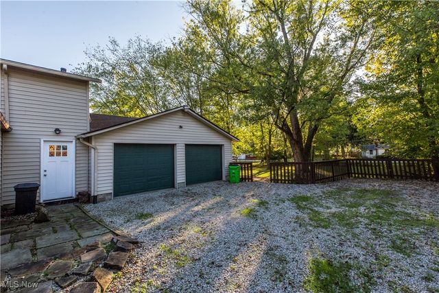 4078 Pardee Road, Stow, OH 44224