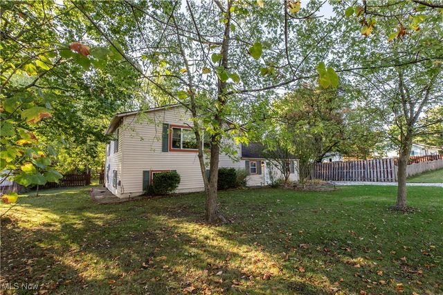 4078 Pardee Road, Stow, OH 44224