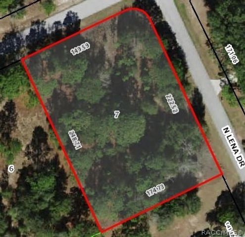2004 W Huntington Drive, Beverly Hills, FL 34465