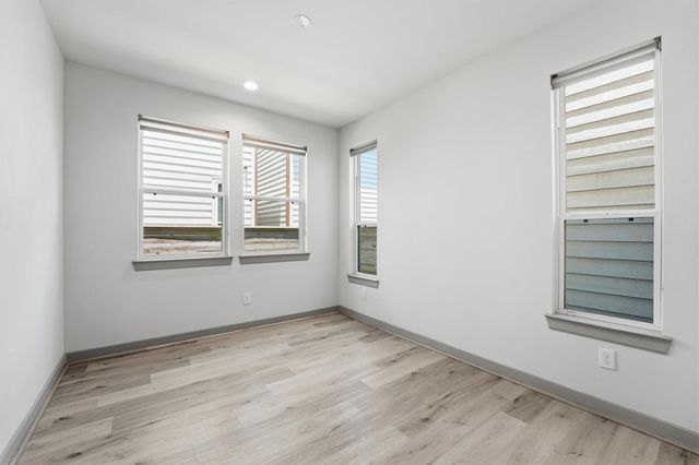 723 N Emile Street, Houston, TX 77020