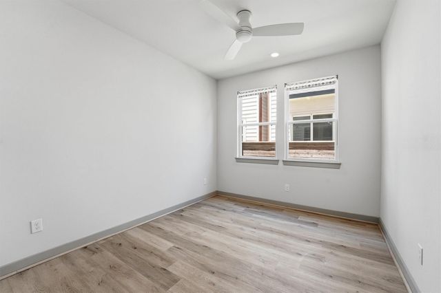 723 N Emile Street, Houston, TX 77020