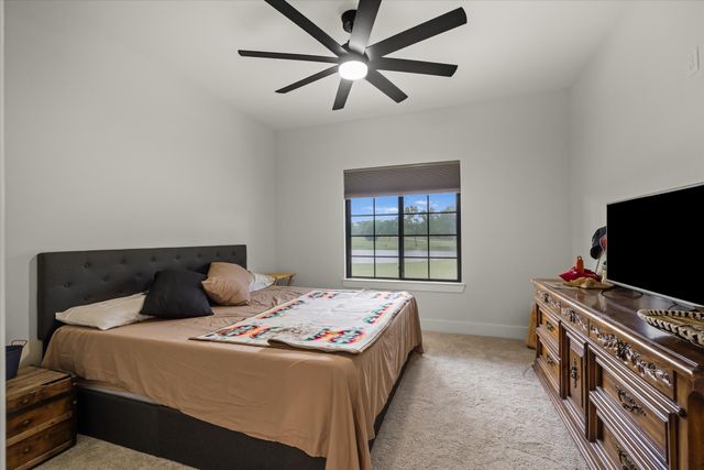 1189 VZ County Road 3702, Edgewood, TX 75117
