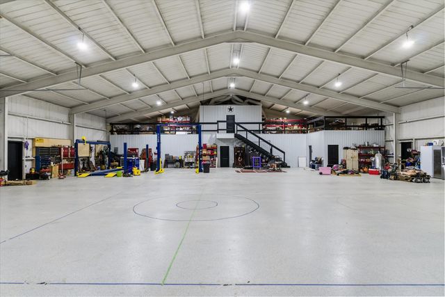 1189 VZ County Road 3702, Edgewood, TX 75117