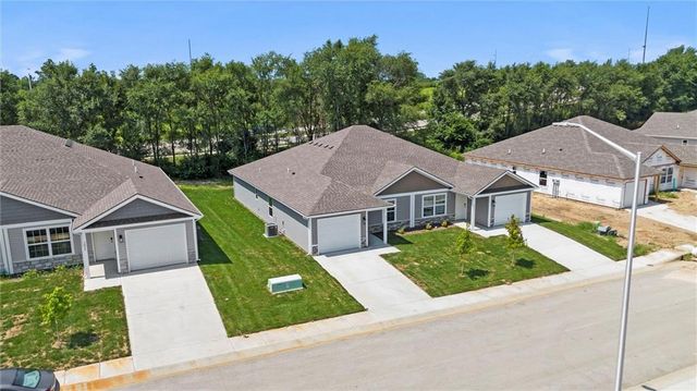 9308 N Lenox Street, Kansas City, MO 64154