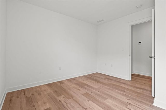 9308 N Lenox Street, Kansas City, MO 64154