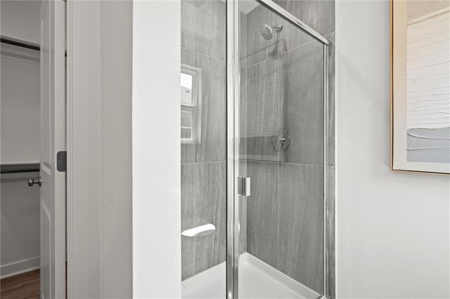 9308 N Lenox Street, Kansas City, MO 64154