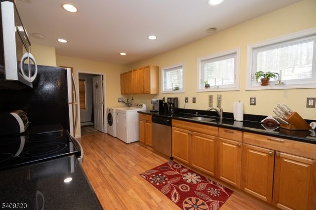 64 Hilltop Trl, Sparta Twp., NJ 07871