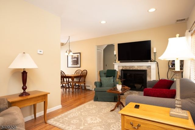 64 Hilltop Trl, Sparta Twp., NJ 07871