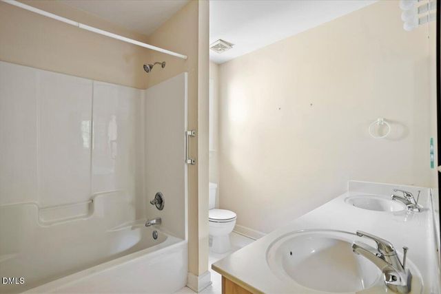 5824 Norwood Oaks Drive, Raleigh, NC 27614