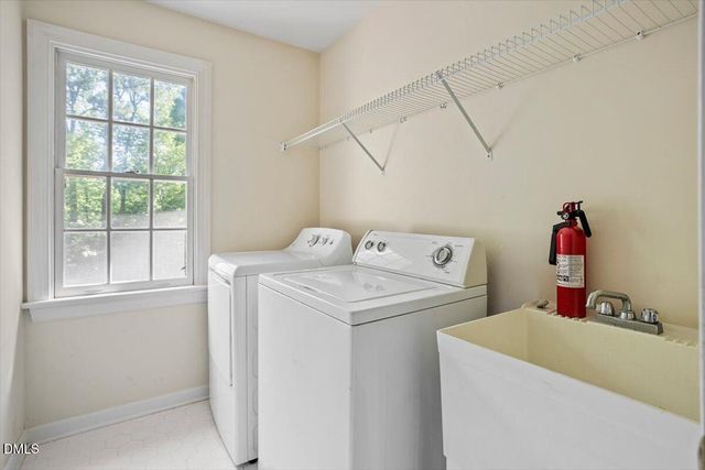 5824 Norwood Oaks Drive, Raleigh, NC 27614