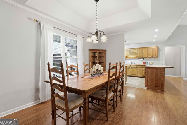 135 Spring Forest Way, Sharpsburg, GA 30277