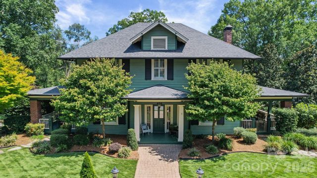 424 S York Street, Gastonia, NC 28052