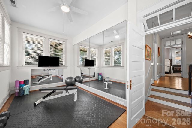 424 S York Street, Gastonia, NC 28052