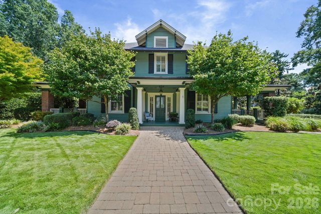 424 S York Street, Gastonia, NC 28052