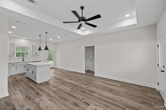 5743 San Blas St, Milton, FL 32583