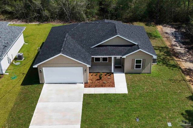 5743 San Blas St, Milton, FL 32583