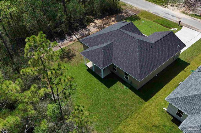 5743 San Blas St, Milton, FL 32583