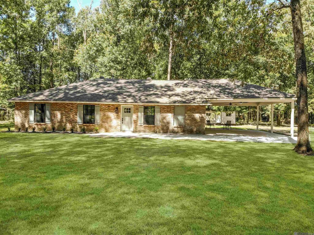 11232 Buddy Ellis Rd, Denham Springs, LA 70726