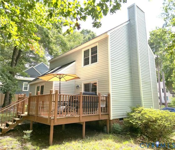 2525 Sutton Pl, Richmond, VA 23233