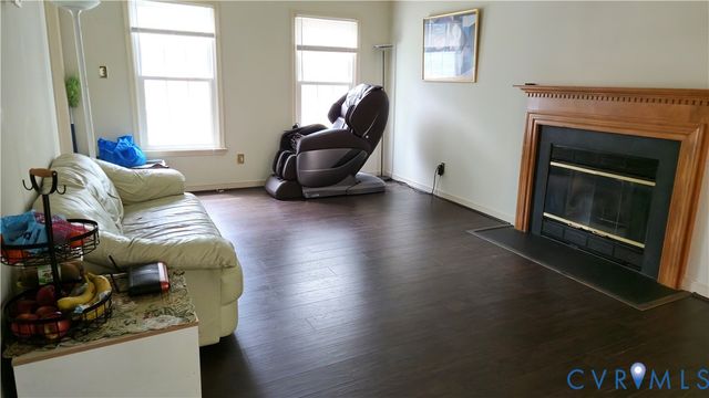 2525 Sutton Pl, Richmond, VA 23233