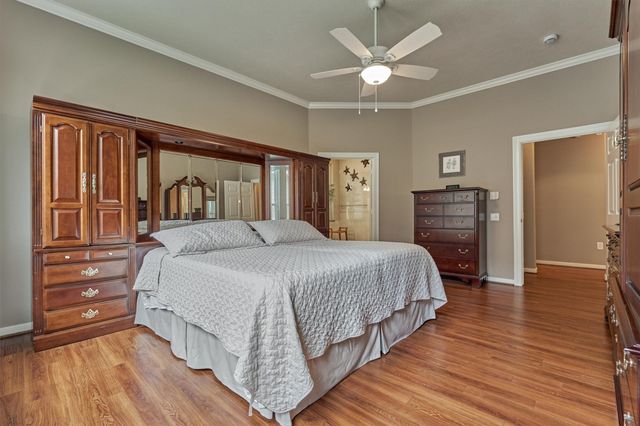 18 Coachman Ridge Place, The Woodlands, TX 77382