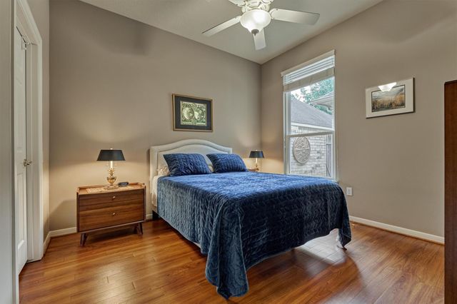18 Coachman Ridge Place, The Woodlands, TX 77382