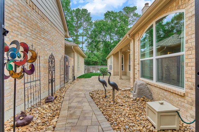 18 Coachman Ridge Place, The Woodlands, TX 77382
