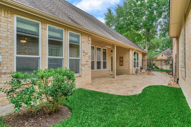 18 Coachman Ridge Place, The Woodlands, TX 77382