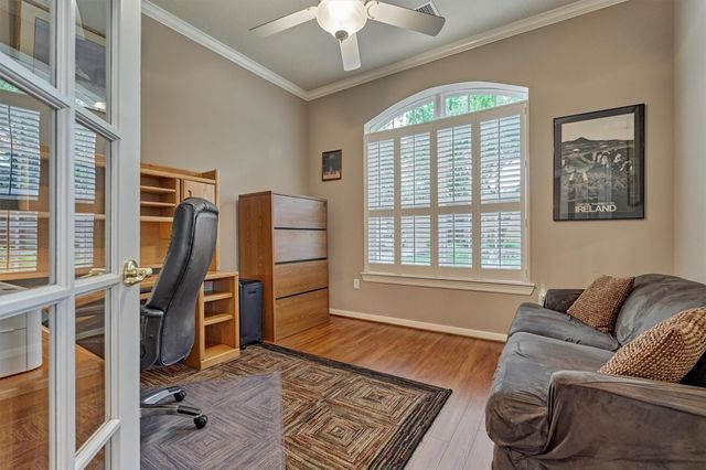 18 Coachman Ridge Place, The Woodlands, TX 77382