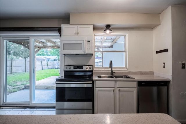 602 CAREY PLACE, Lakeland, FL 33803
