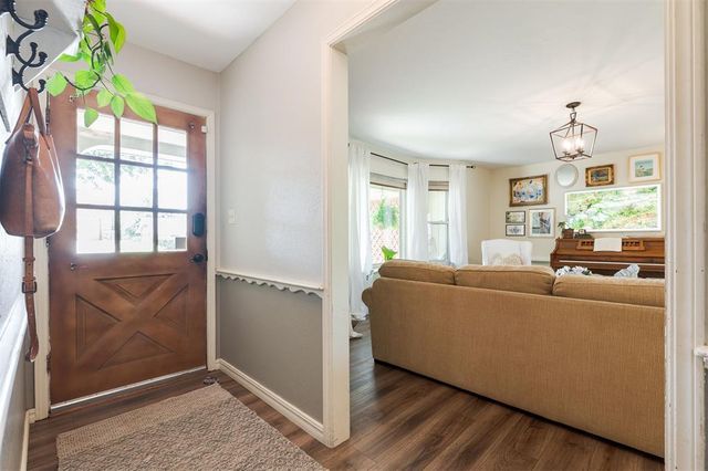 3913 NW 60 Street, Oklahoma City, OK 73112