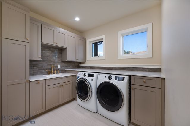 118 Robert Court, Bozeman, MT 59718