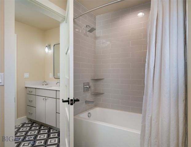 118 Robert Court, Bozeman, MT 59718