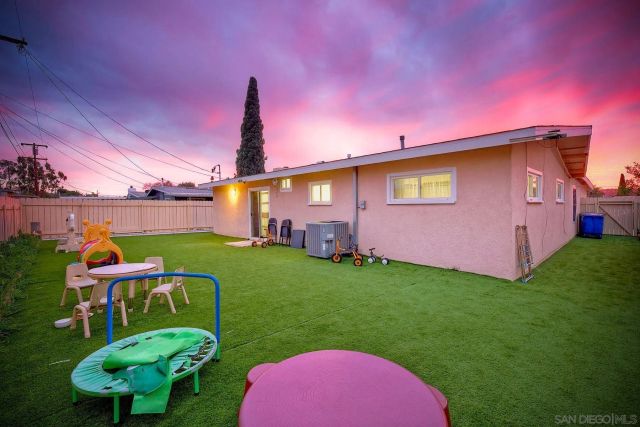 549 NE Marble St, El Cajon, CA 92020