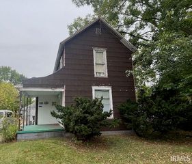 509 E Lusher Avenue, Elkhart, IN 46517