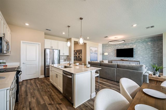 33437 TWILIGHT SEA PLACE, Wesley Chapel, FL 33545