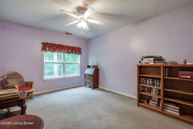9210 Hawthorne Pointe Dr 103, Louisville, KY 40272