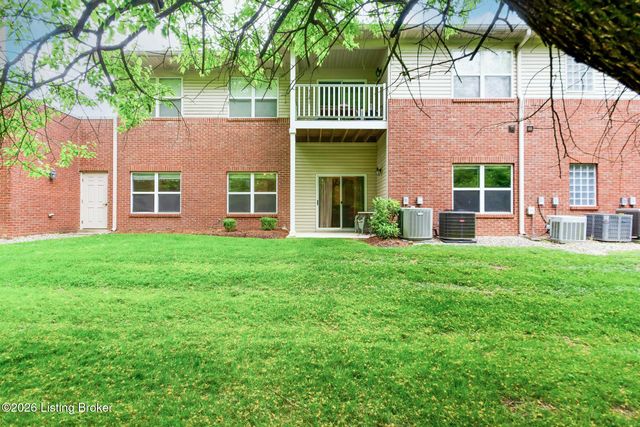 9210 Hawthorne Pointe Dr 103, Louisville, KY 40272