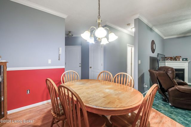 9210 Hawthorne Pointe Dr 103, Louisville, KY 40272