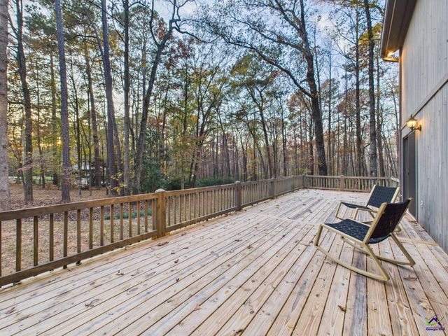 202 Hilltop Circle, Macon, GA 31210