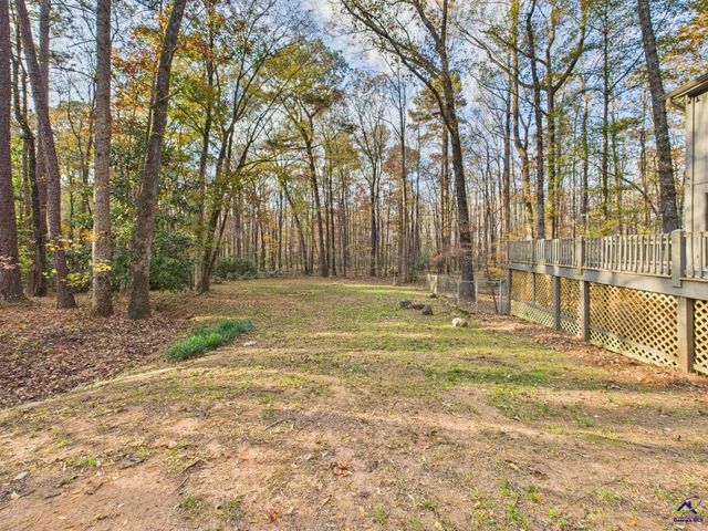 202 Hilltop Circle, Macon, GA 31210
