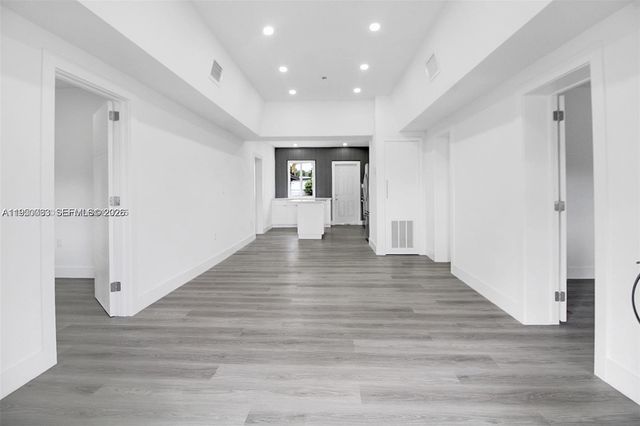 745 NW 140th St 0, Miami, FL 33168