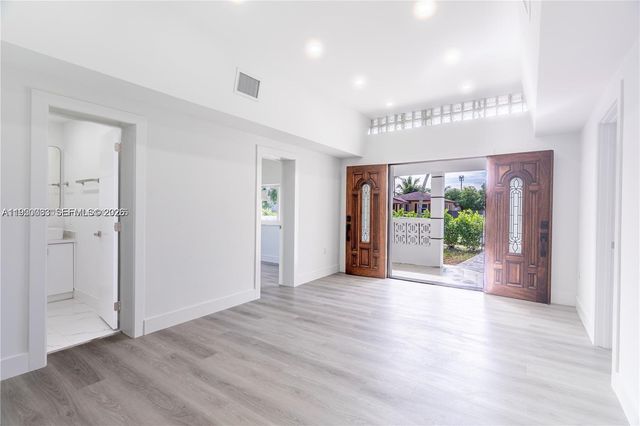 745 NW 140th St 0, Miami, FL 33168