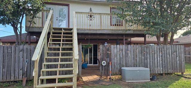 1402 LONGVIEW STREET, Wichita Falls, TX 76306