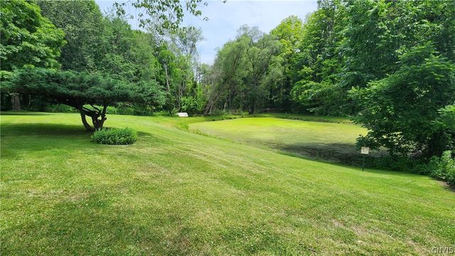 8252 Maple Road, Clay, NY 13041