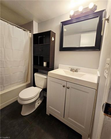 814 Elizabeth Street, Burlington, NC 27217