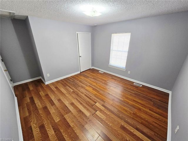 814 Elizabeth Street, Burlington, NC 27217